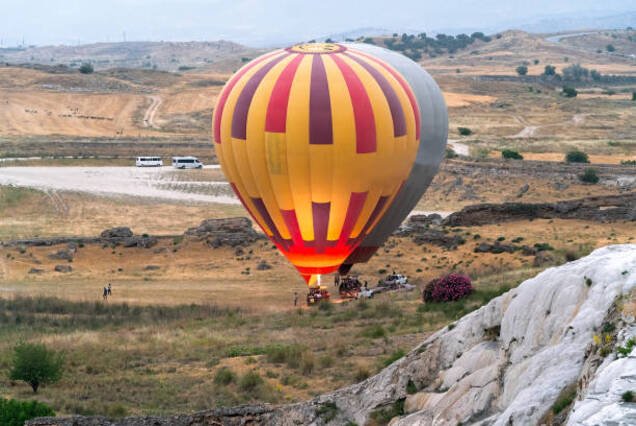 Private Sunrise Hot Air Balloon Flight (Exclusive Tour)